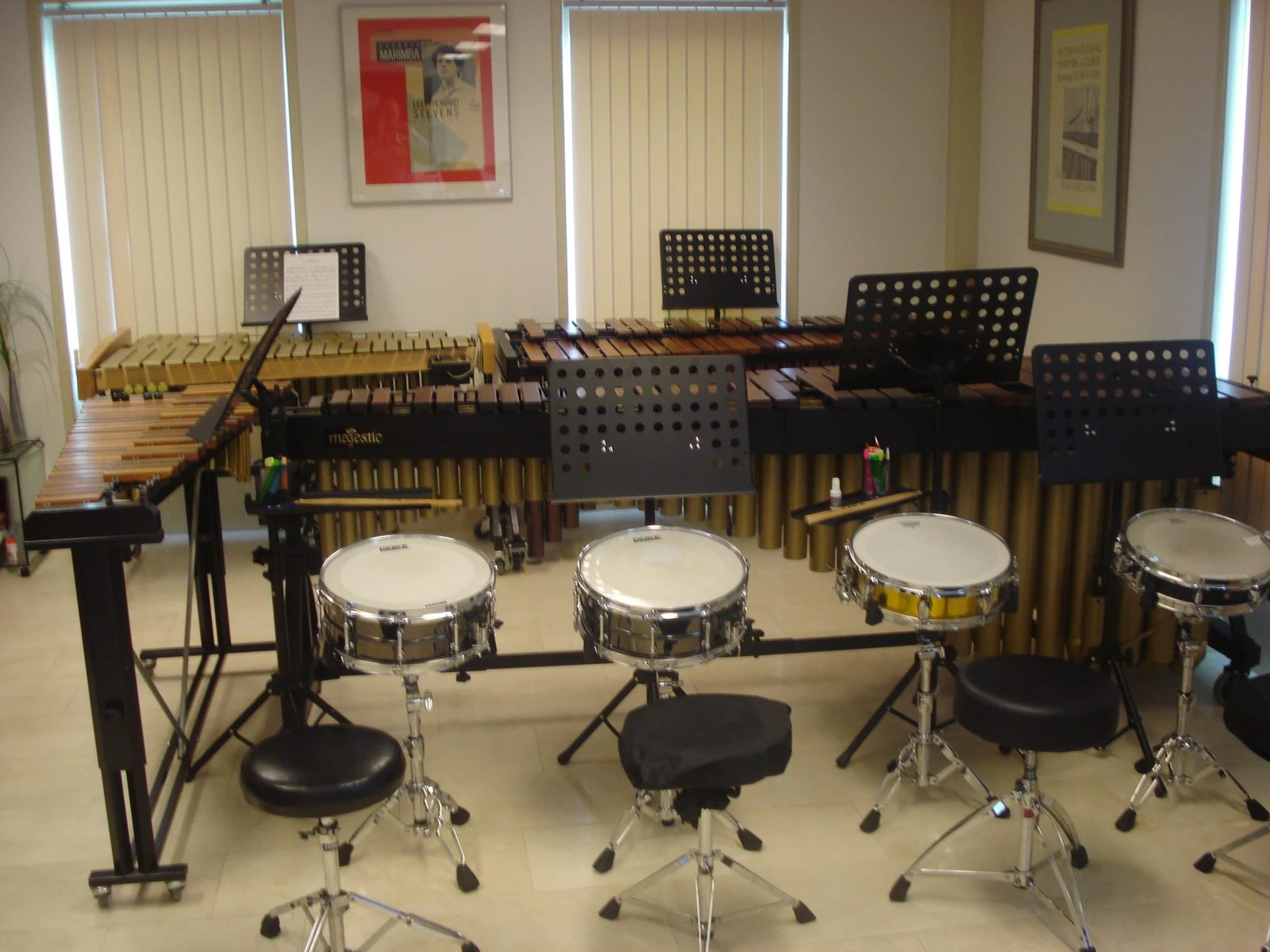 Vier kleine trommen voor de marimba’s en de xylofoon